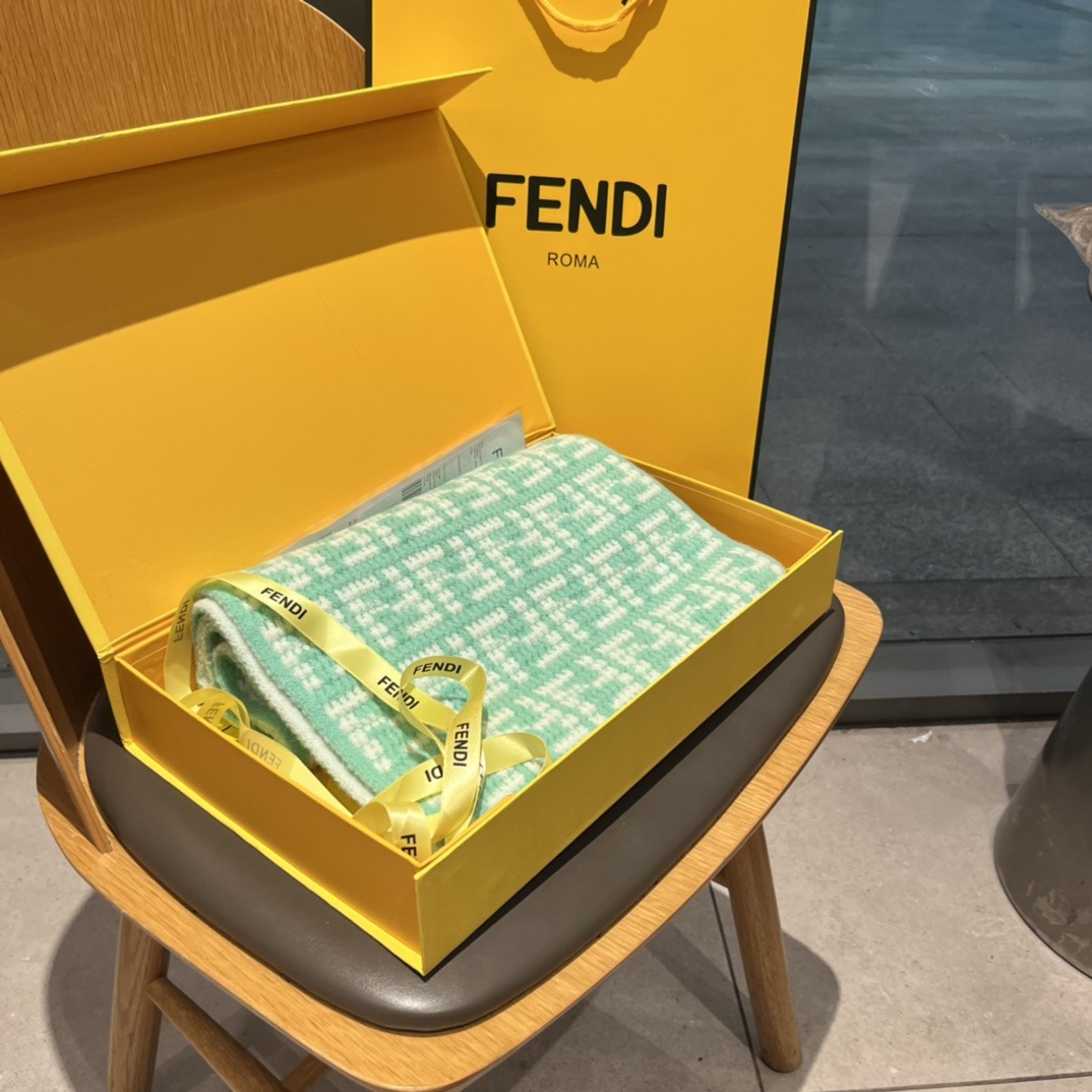 Fendi Scarf-31*180CM